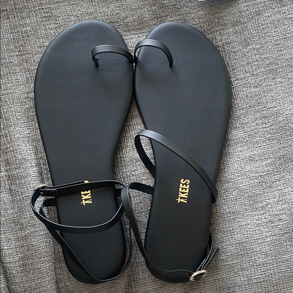 TKEES Midnight Black Sandals